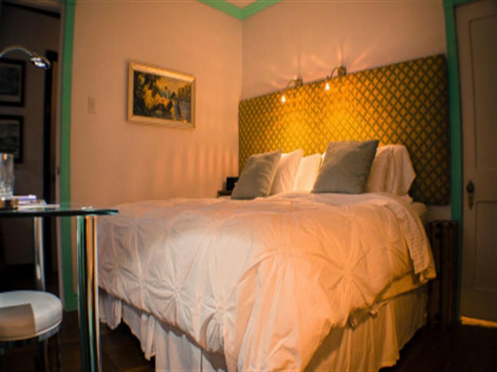 Gite Aux Goglus Saint-Jean-des Piles Room photo